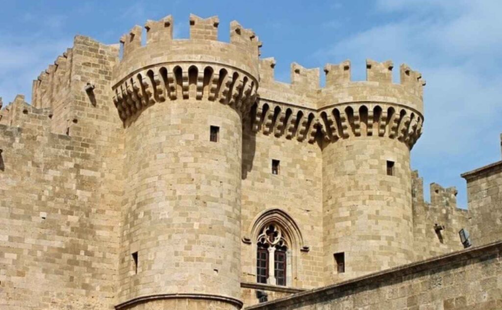 Rhodes Museums tours with GES travel agency